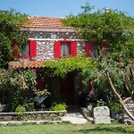 Aral Tatil Ciftligi Hotel Tenedos