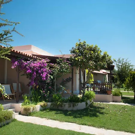 Hotel Aral Tatil Ciftligi 4*