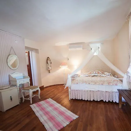 Aral Tatil Ciftligi מלון 4*