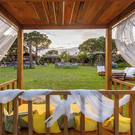 Aral Tatil Ciftligi מלון 4*