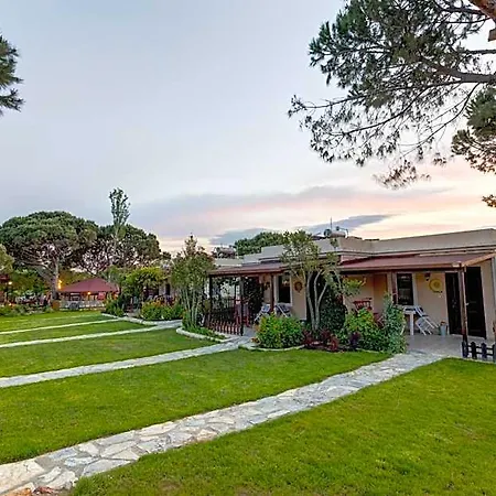 Aral Tatil Ciftligi Tenedos