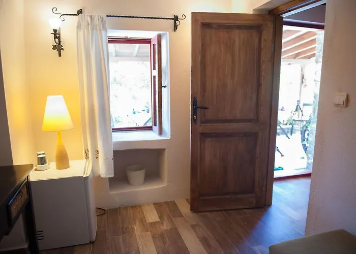 Aral Tatil Ciftligi Bozcaada