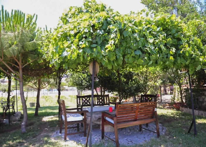 Aral Tatil Ciftligi Bozcaada