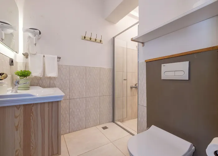 Aral Tatil Ciftligi Bozcaada